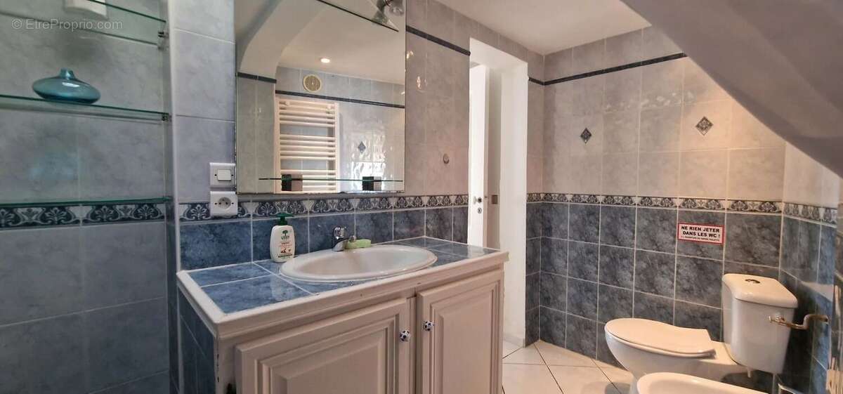 Appartement à LE PRADET
