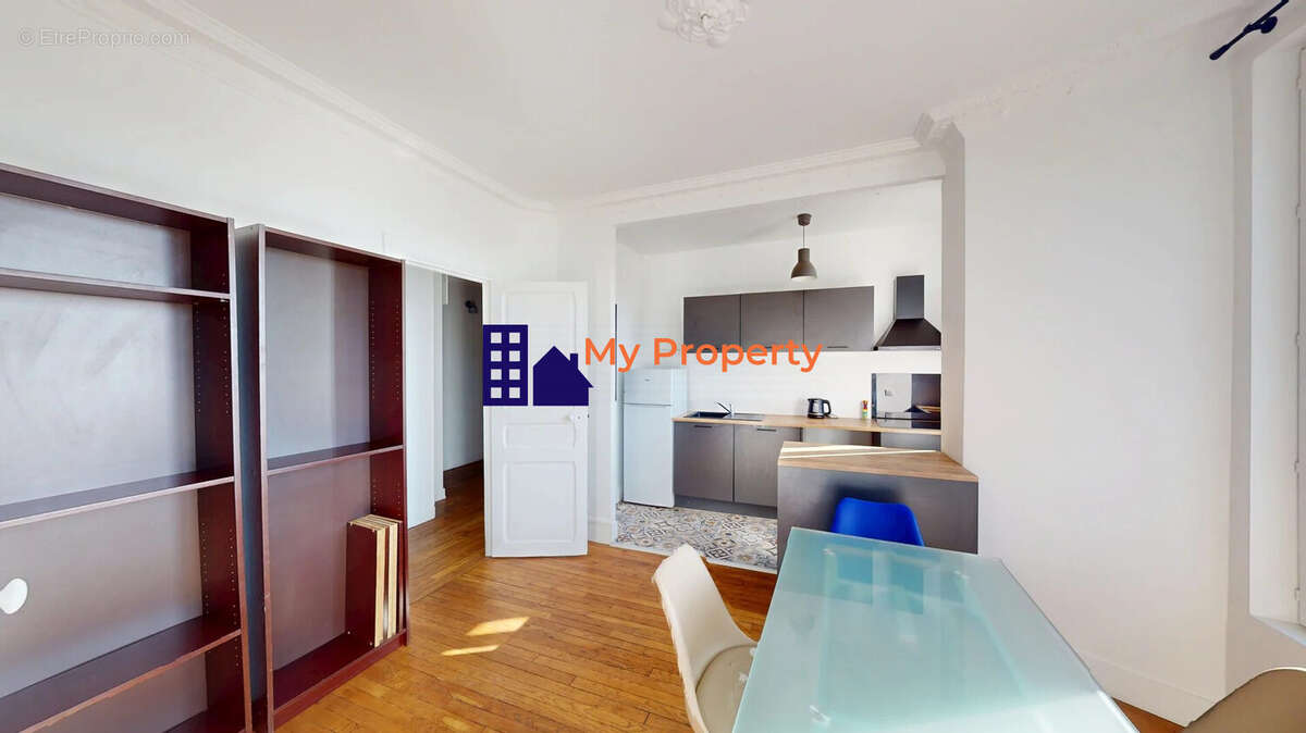 Appartement à HOUILLES