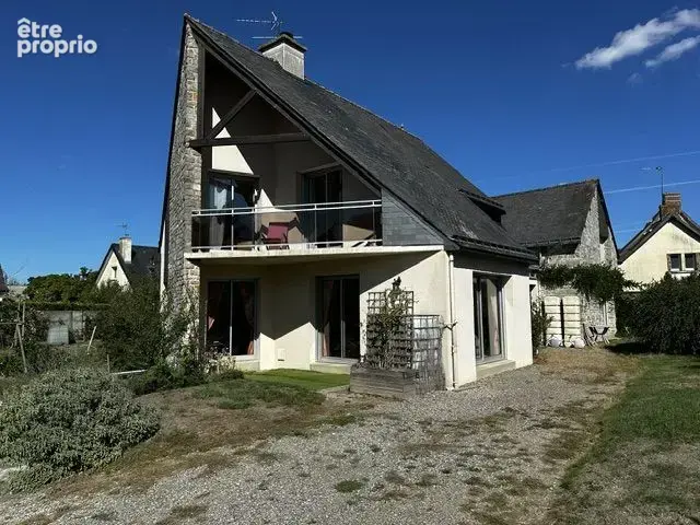 Photo Maison à Janze au prix de 339 760€