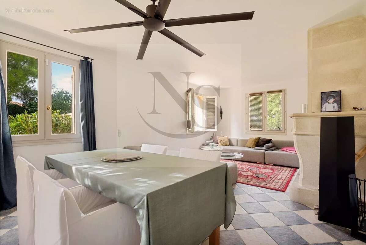 Maison à AIX-EN-PROVENCE