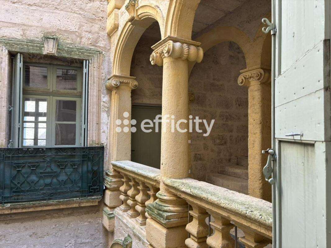 Appartement à PEZENAS