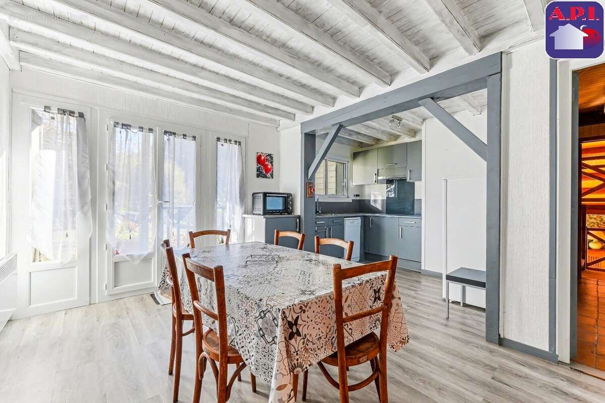 Maison à TARASCON-SUR-ARIEGE