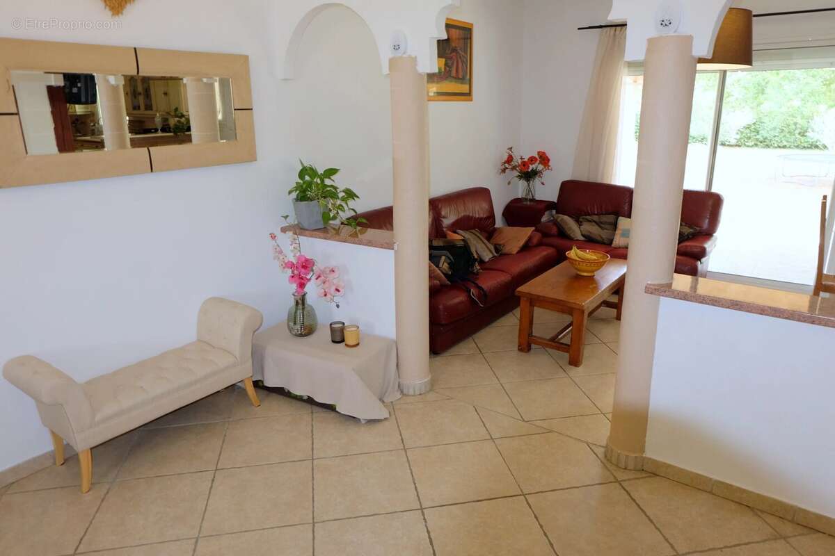 Village Bord de riviere  - Maison plein pied familial avec quatre chambres - photo 7