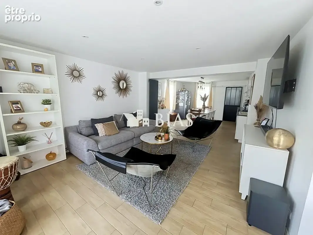 Maison 5 pièces 170 m² à vendre à Alizay (27460) - photo 3