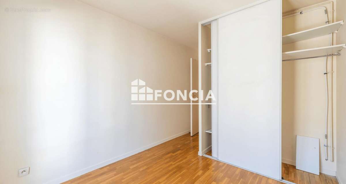 Appartement à NEUILLY-PLAISANCE