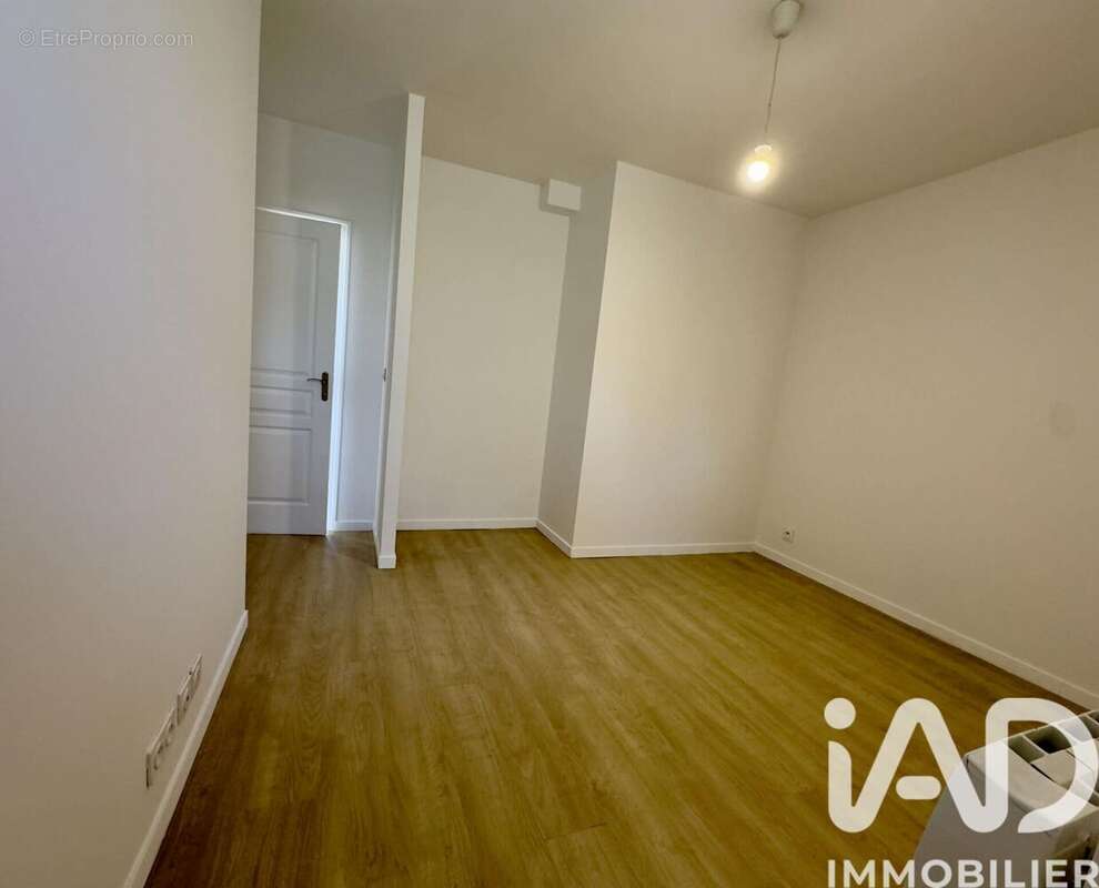 Photo 7 - Appartement à ROSNY-SUR-SEINE