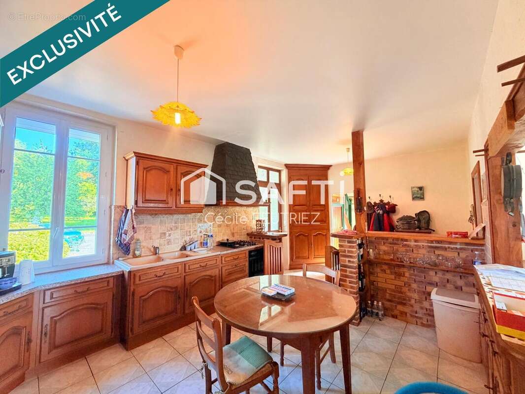 Photo 6 - Maison à SALON-LA-TOUR