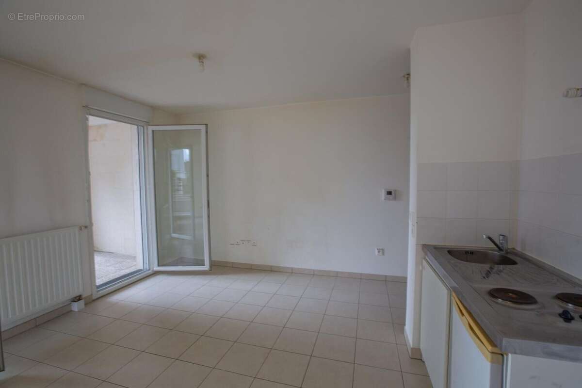 Photo 9 - Appartement à ELANCOURT