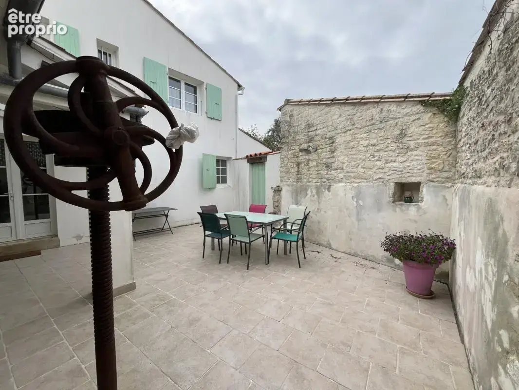 Maison 10 pièces 235 m² à vendre à Le Bois-Plage-En-Re (17580) - photo 17