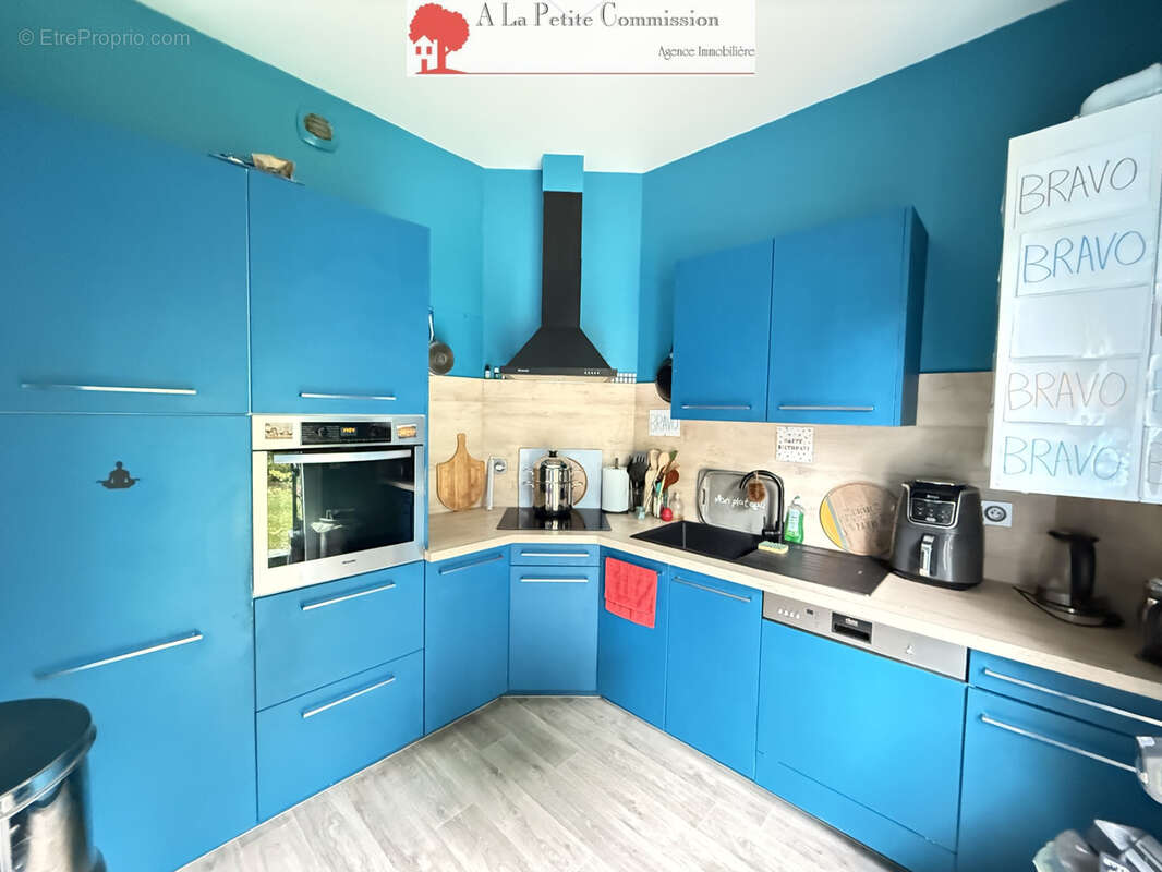 Maison familiale 4 chambres à vendre à Chartres   Proche gare et toutes commodités - photo 4