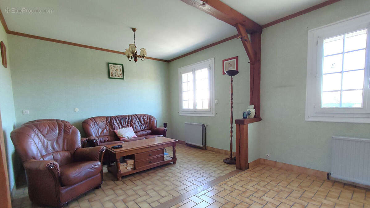 Maison à VILLEMANDEUR