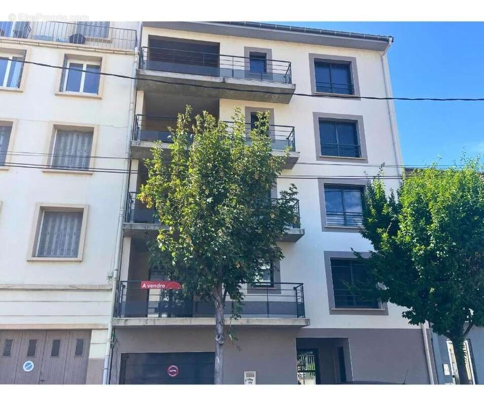 Photo 9 - Appartement à CLERMONT-FERRAND