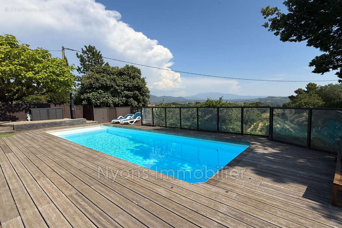 Maison 232 m² à Vinsobres  - photo 2