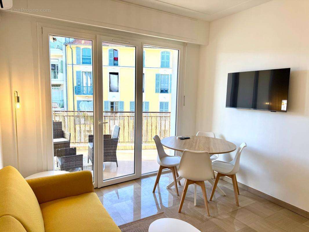 Appartement à NICE