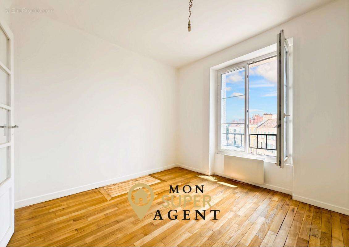 Appartement à MELUN