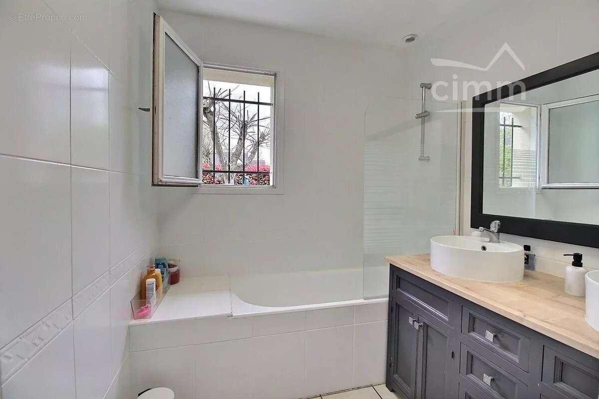 Maison à JOUE-LES-TOURS