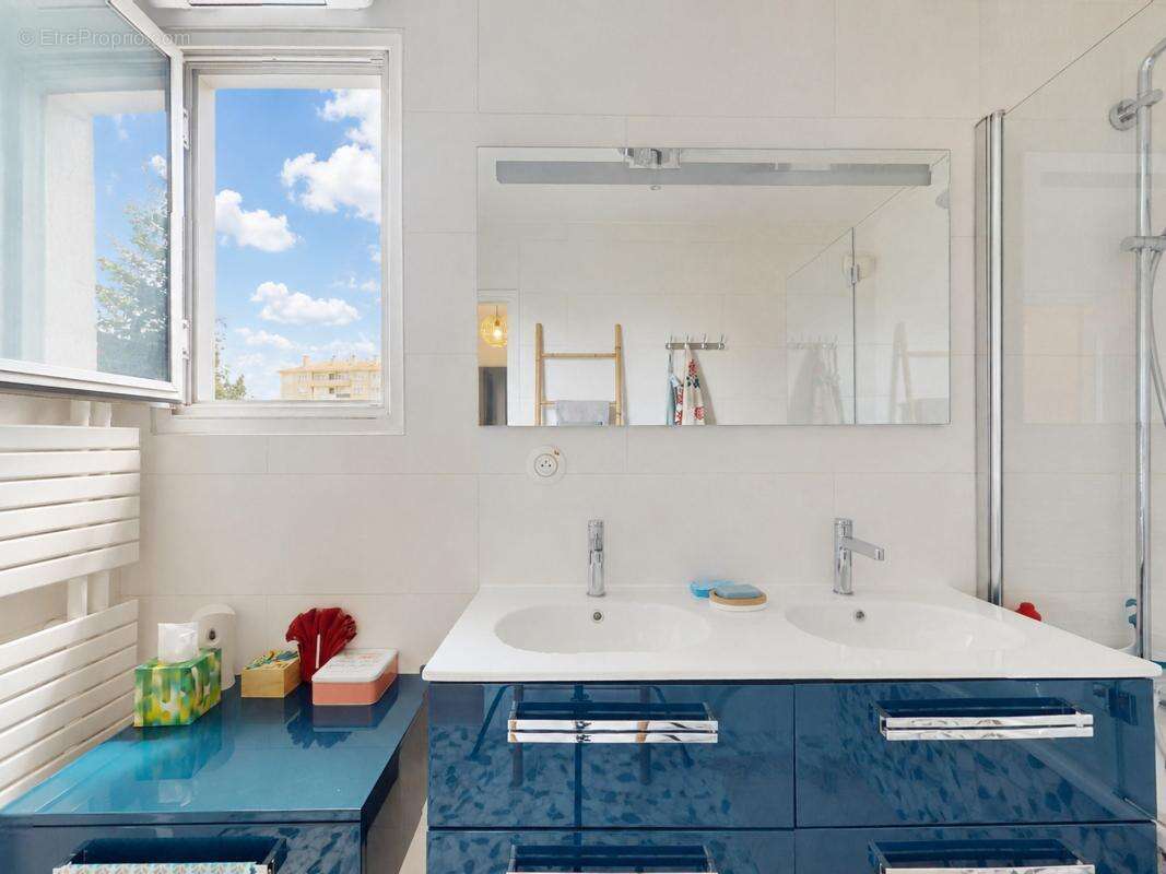 Appartement à CALUIRE-ET-CUIRE