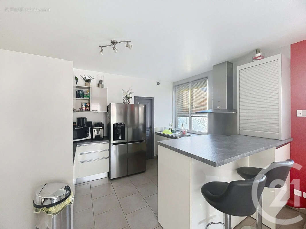 Appartement 90 m² à Epernay  - photo 2