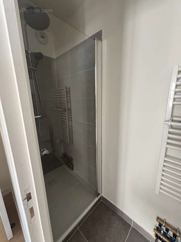 Appartement à TASSIN-LA-DEMI-LUNE