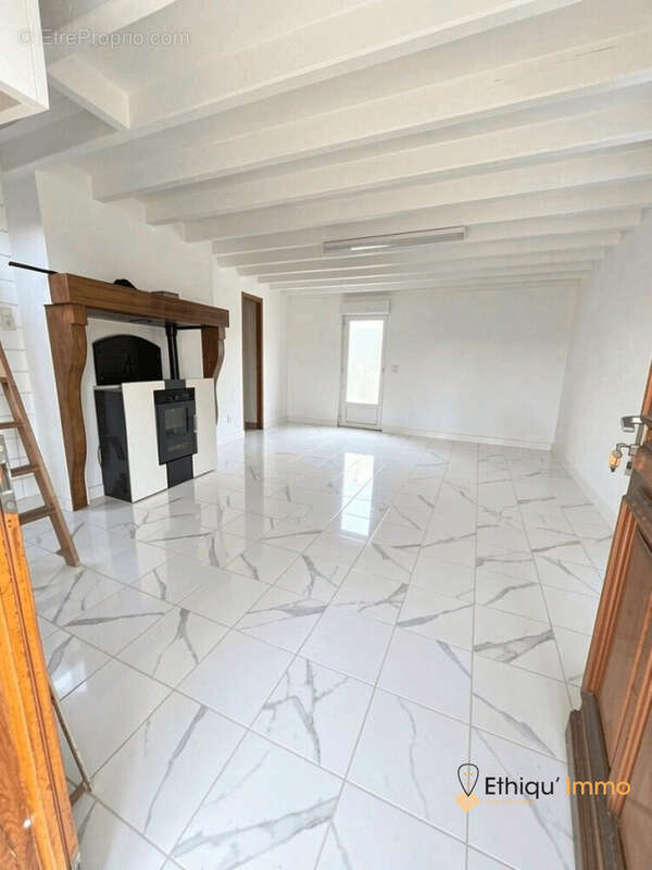 PROPOSITION AGENCEMENT IA - Maison à DIENVILLE