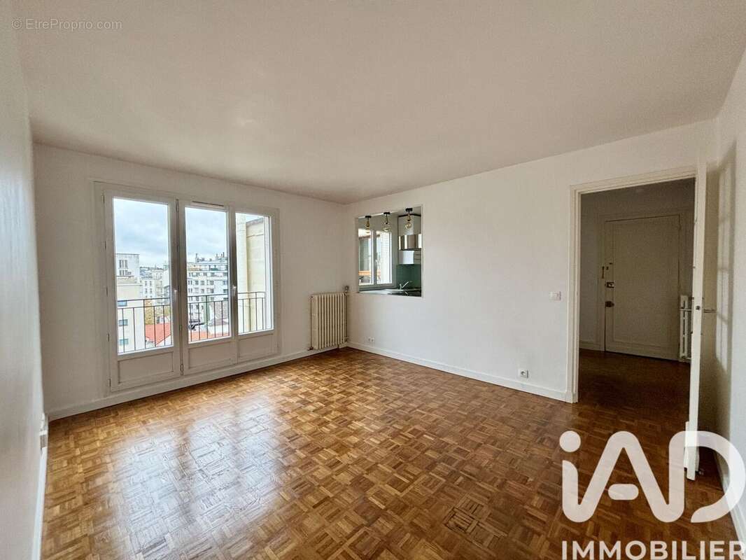 Photo 3 - Appartement à BOURG-LA-REINE