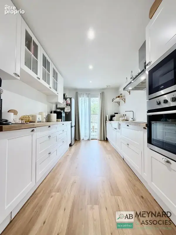 Maison à vendre de 2021, 3 chambres, 805m2 de terrain. - photo 2