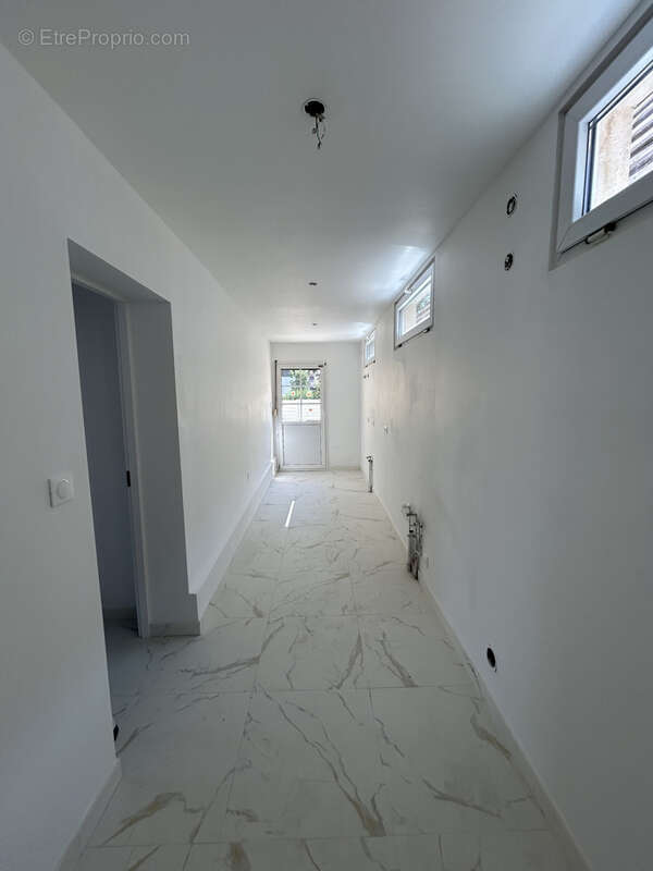 OSTWALD (67540) - Maison 3 pièces de 79m2 habitables et de 95m2 au sol sur un terrain de 1are57. - photo 10