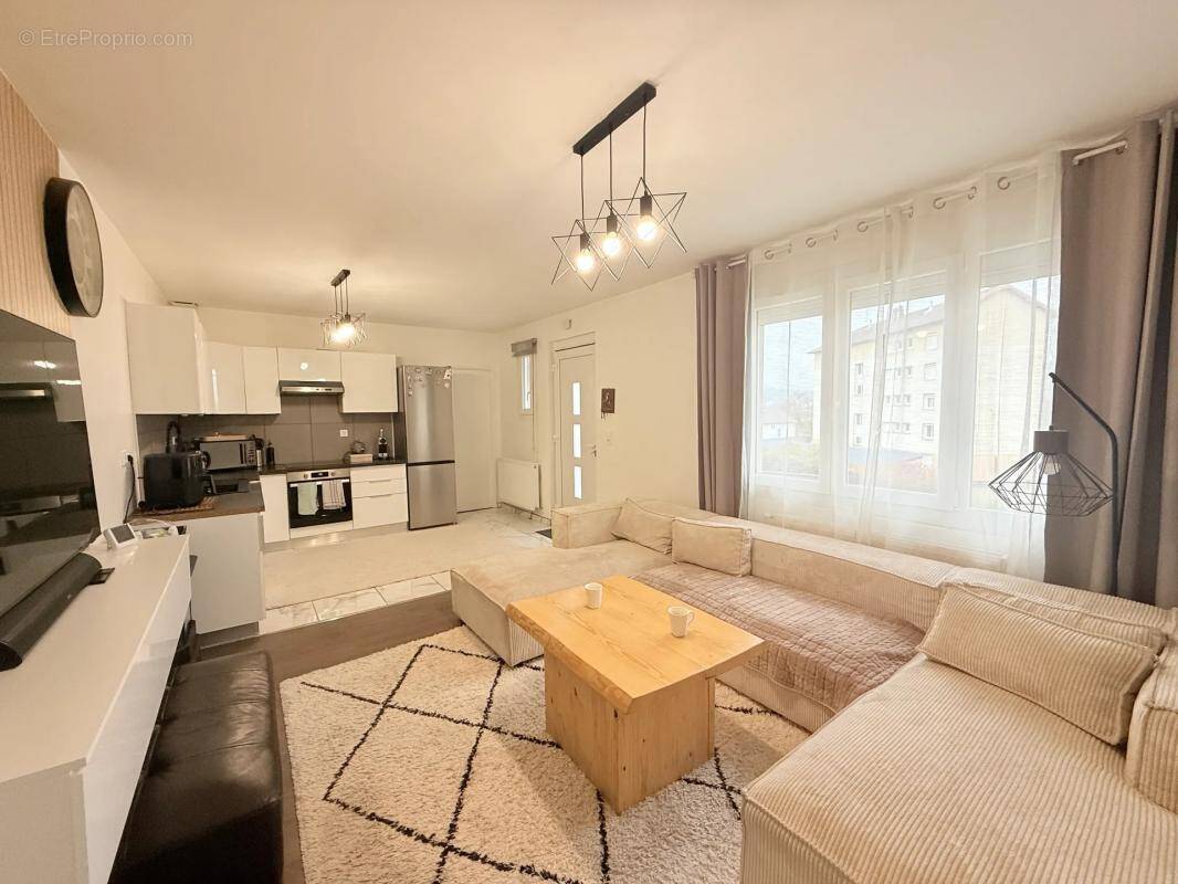 Appartement à ARBENT