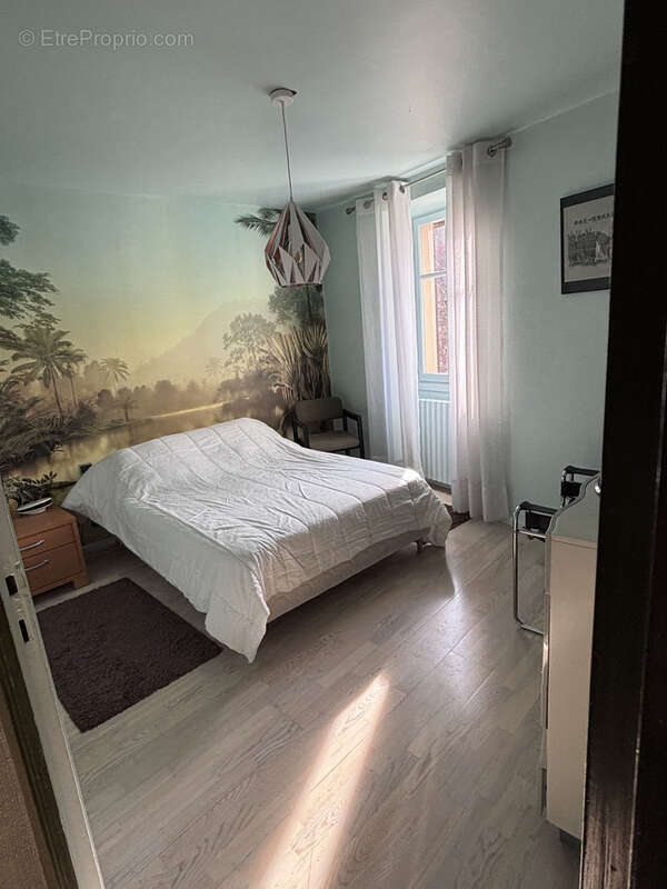 Maison à SAINT-CYR-AU-MONT-D'OR