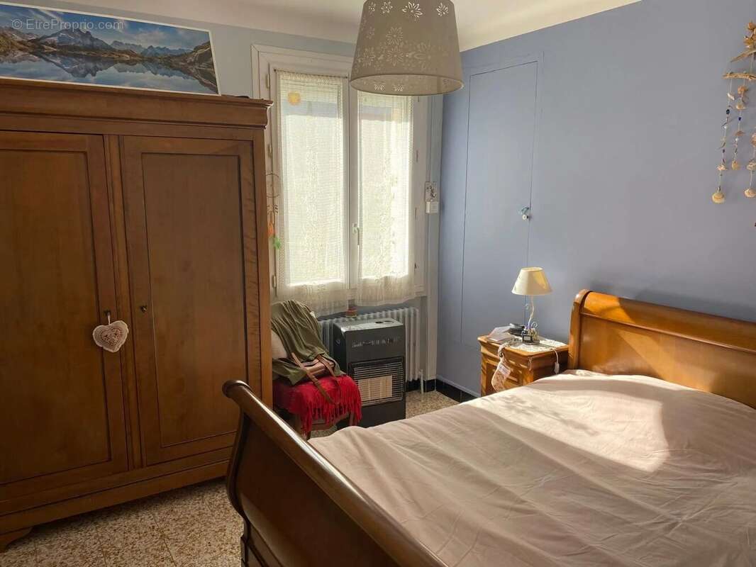 Maison à BAGNOLS-SUR-CEZE