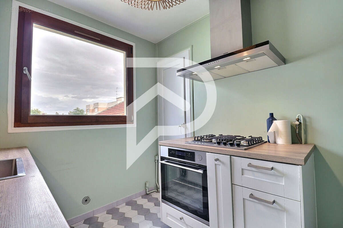 Appartement à MAISONS-LAFFITTE