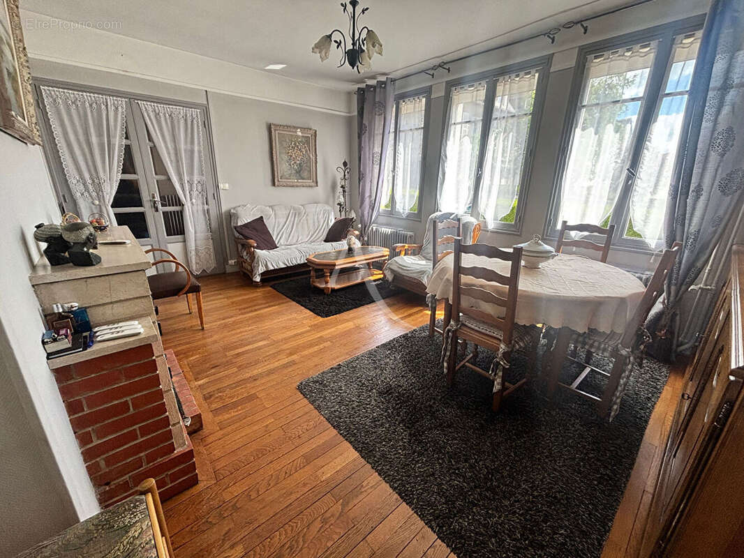 Maison à GOURNAY-EN-BRAY