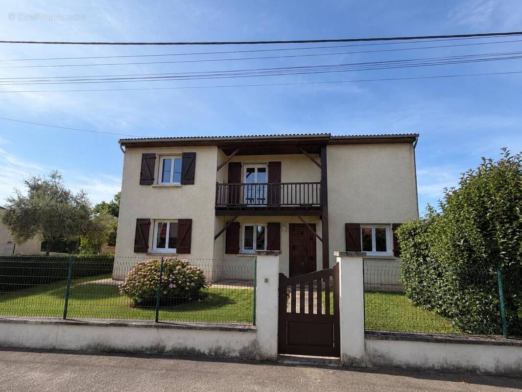 Photo 1 - Maison à BIAS