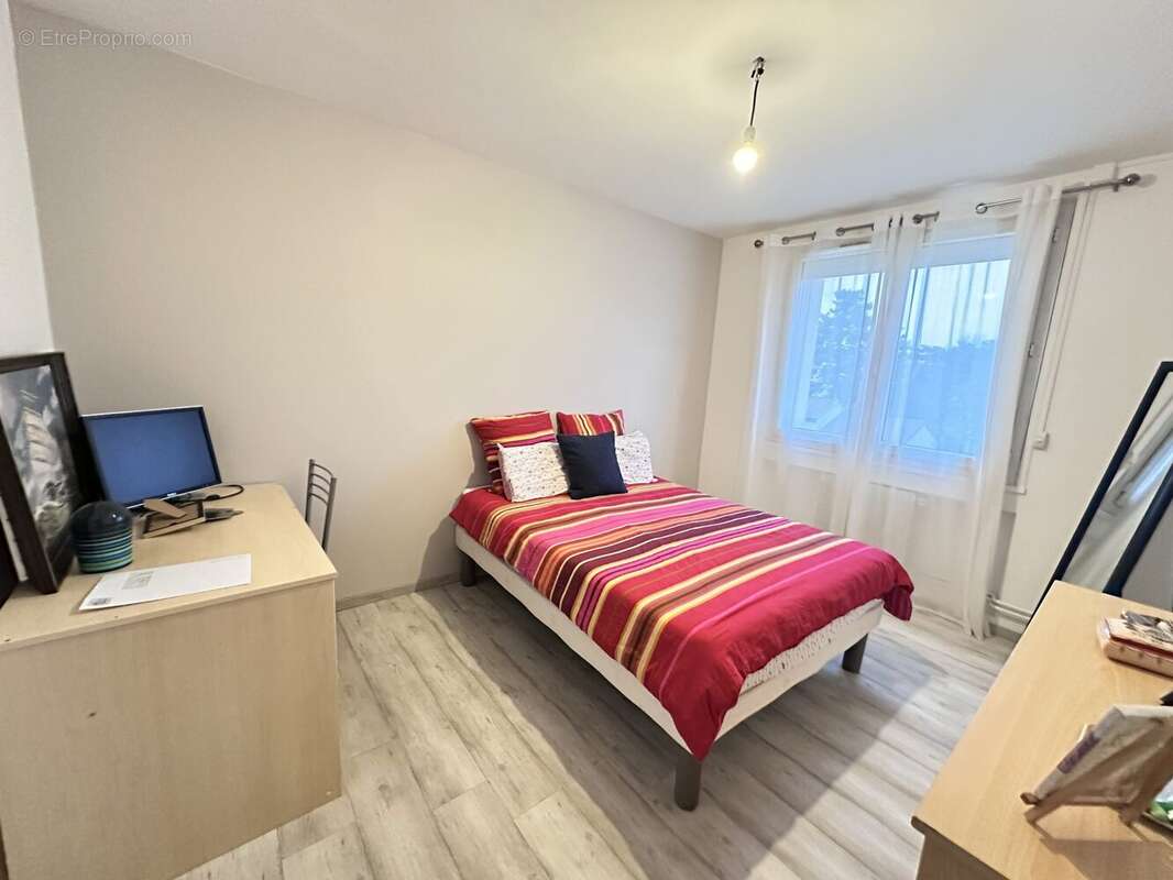 Appartement à SAINT-PAUL-EN-JAREZ