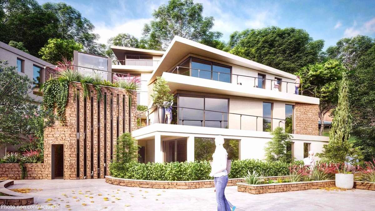 Appartement à LES ADRETS-DE-L'ESTEREL