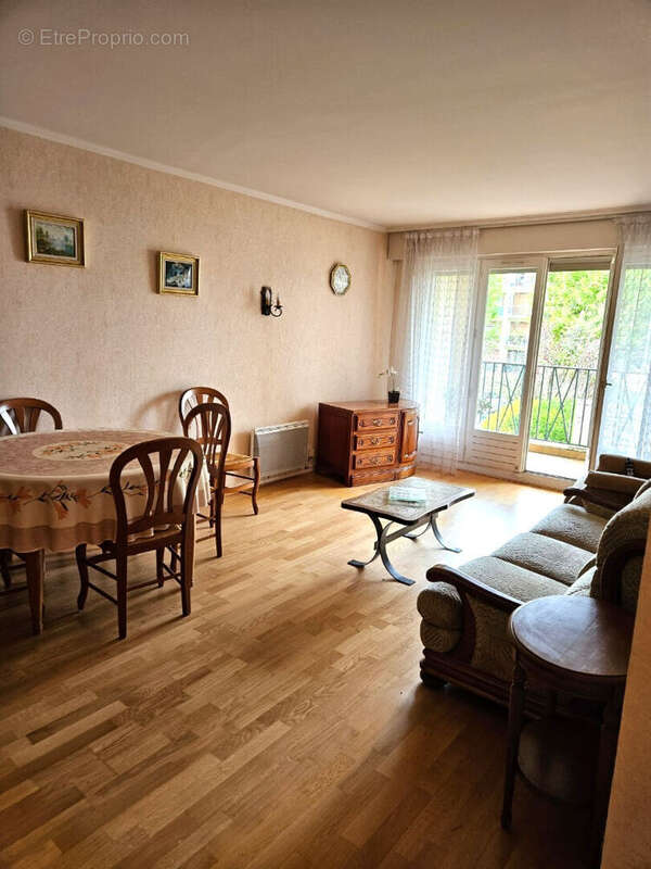 Appartement à MANTES-LA-JOLIE