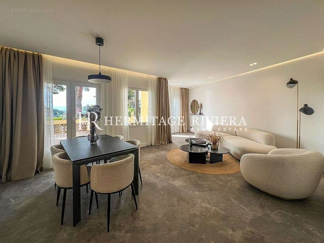 Appartement à VILLEFRANCHE-SUR-MER