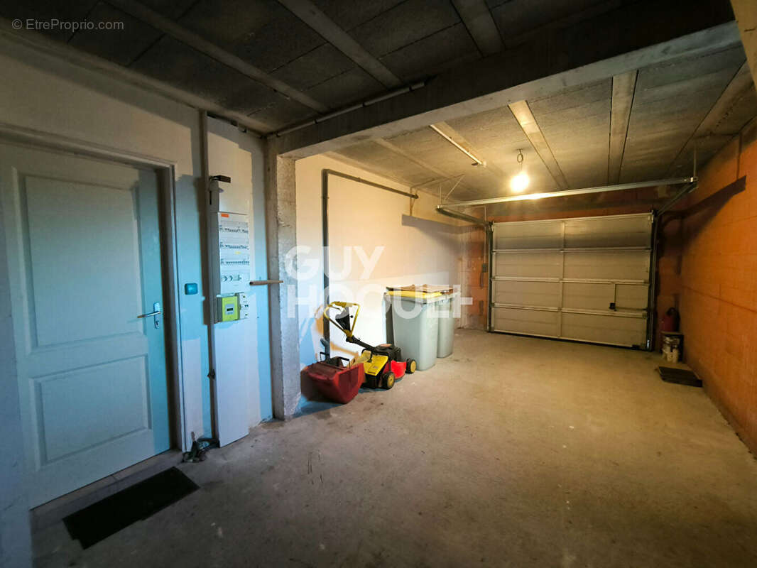 Maison à SAINT-GUINOUX