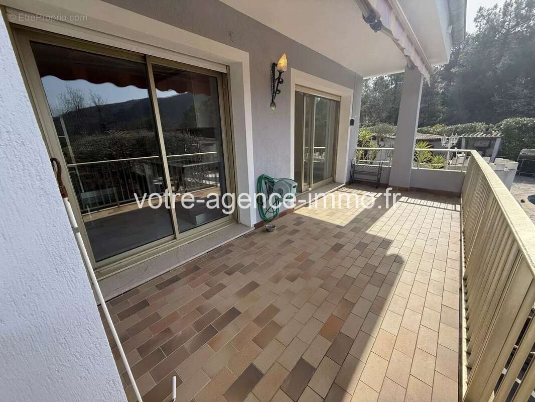 Maison à TOURRETTE-LEVENS