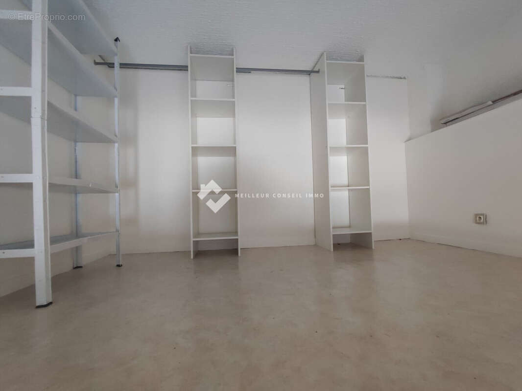 Commerce 34 m² à Agde  - photo 7