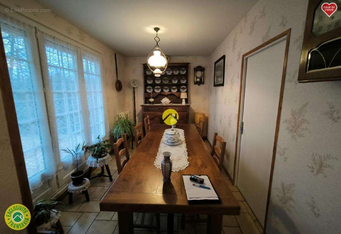 Maison à SAINT-MARTIN-D&#039;AUXIGNY