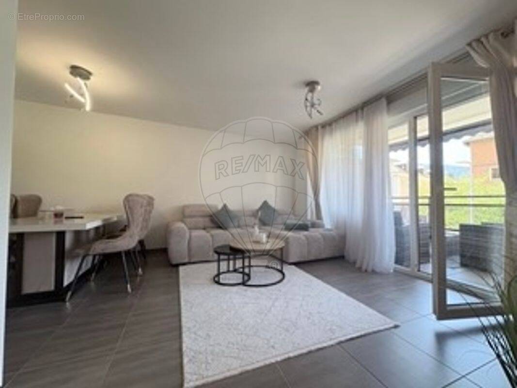 Appartement à CLUSES