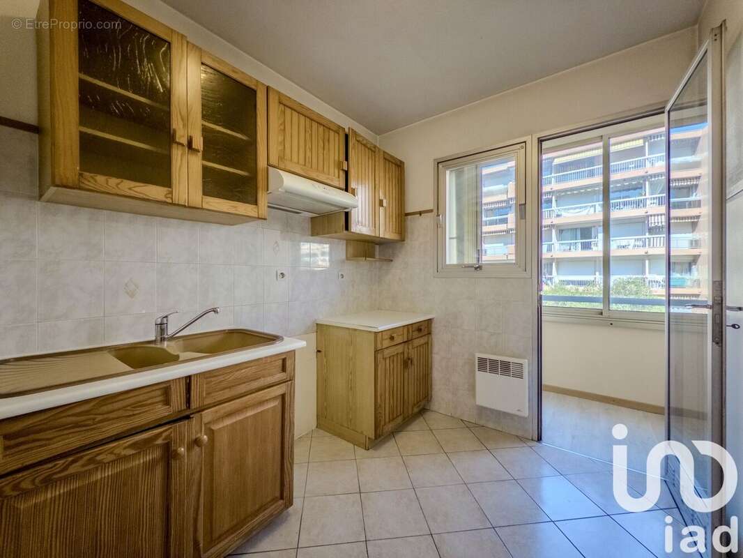 Photo 3 - Appartement à MANDELIEU-LA-NAPOULE