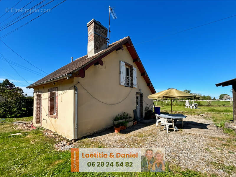Maison à BREZOLLES