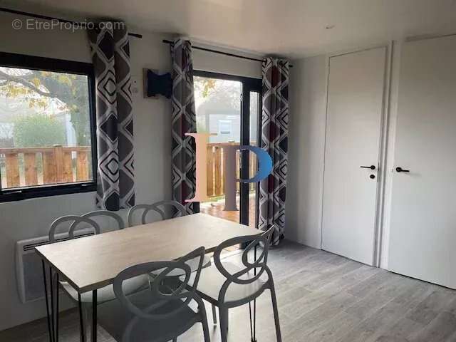 Appartement à CHARLIEU