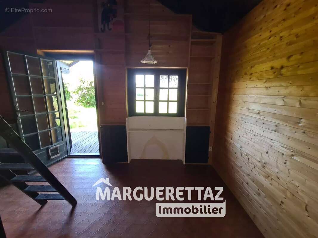 Maison à PEILLONNEX