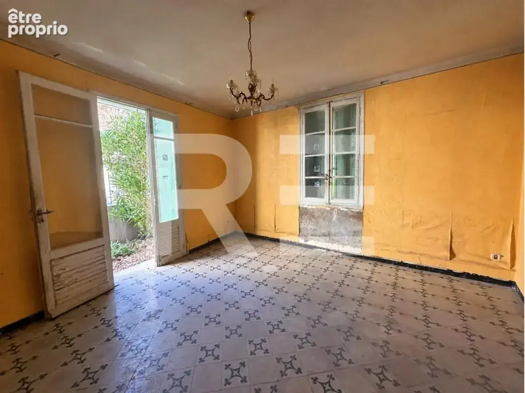Maison  de village a renover sur garons - photo 4