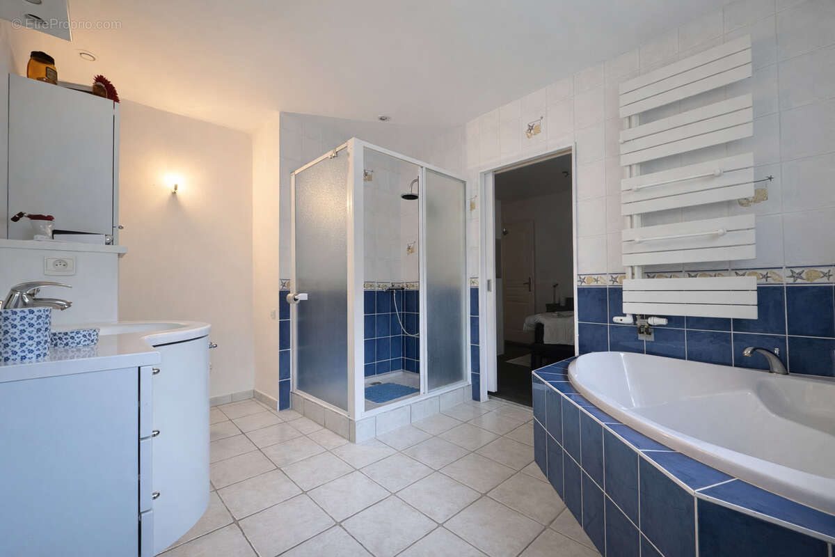 Maison à PORTES-LES-VALENCE