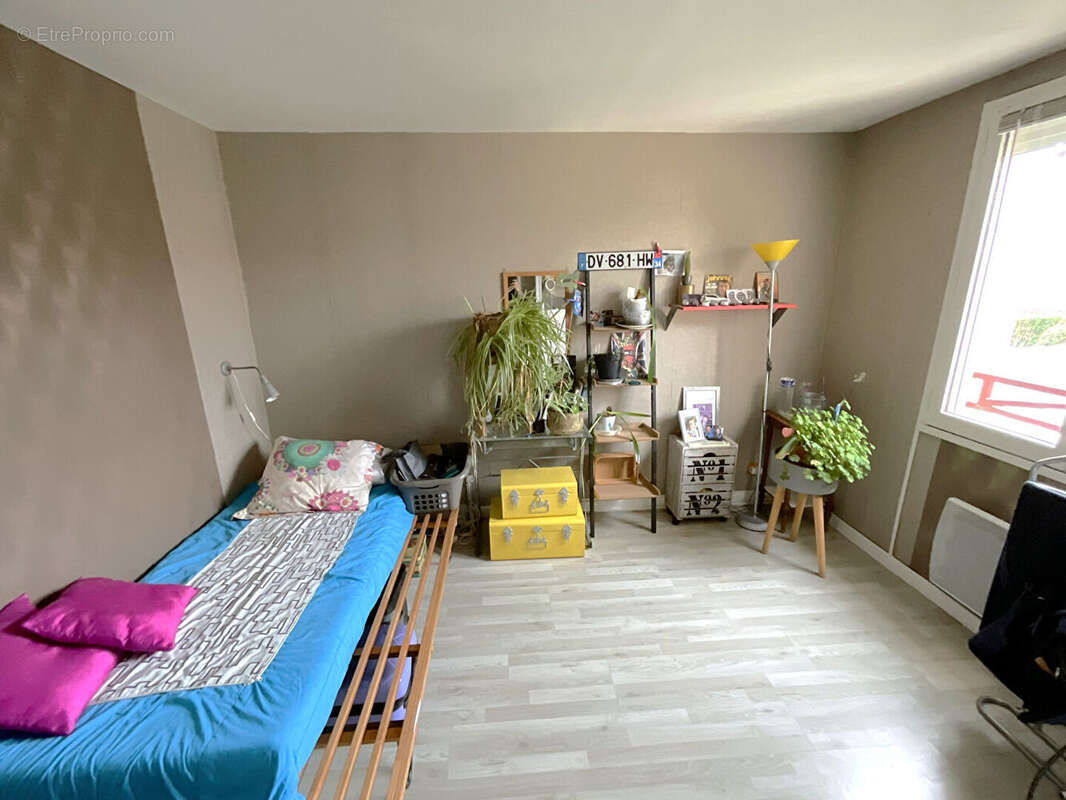 Maison à MONTIGNY-LE-BRETONNEUX