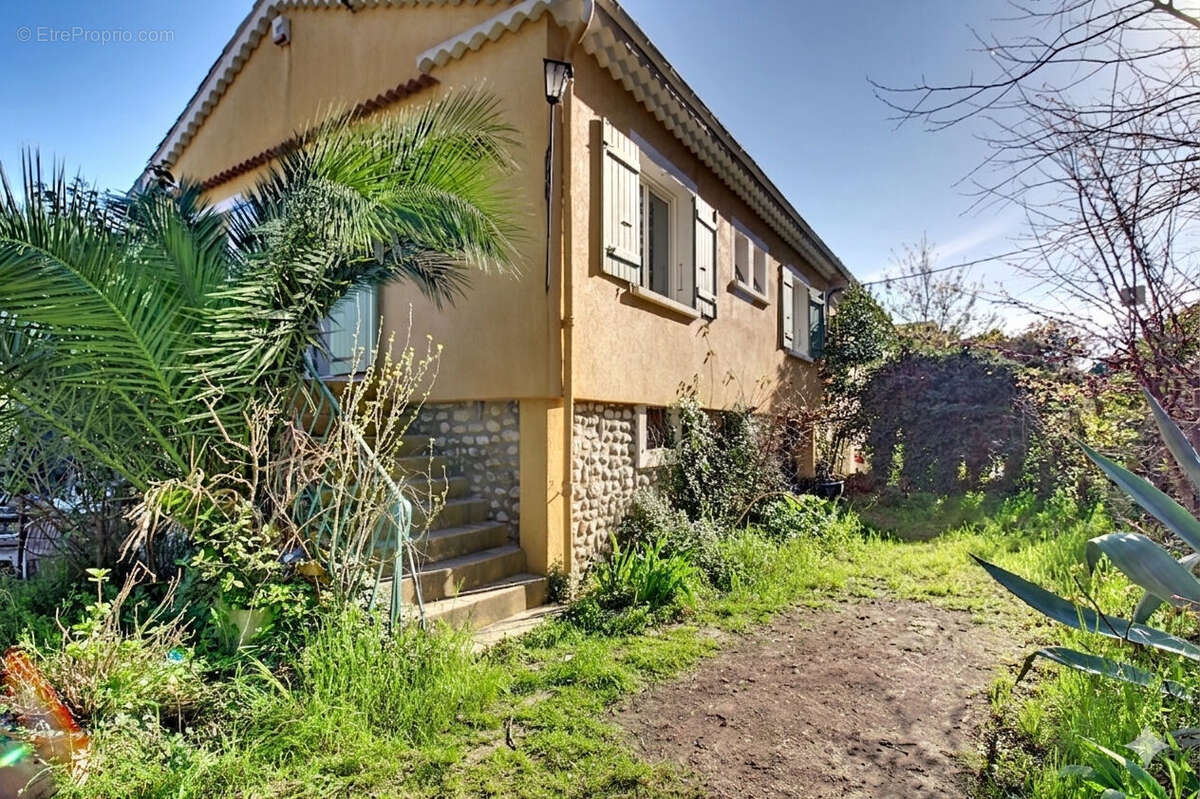Maison à DRAGUIGNAN